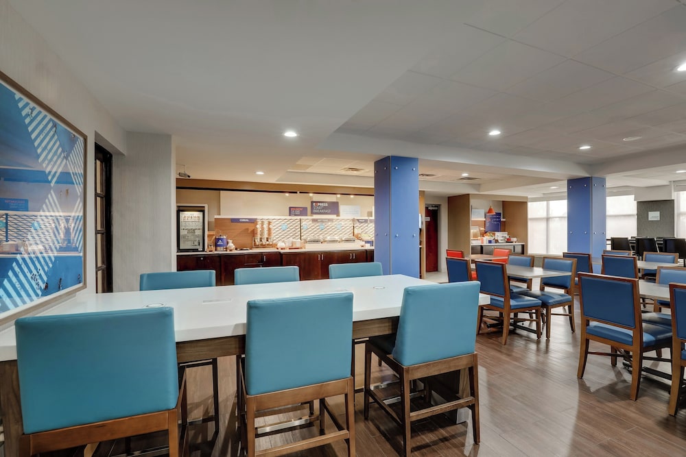 Holiday Inn Express Hotel & Suites Gadsden W Near Attalla by IHG - photo 65