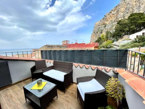 Casa le Maioliche by Housilia — 4-Star Luxury Hotel in Cefalu, Italy