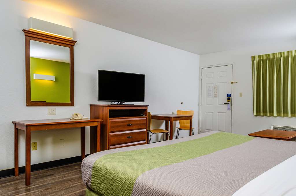Motel 6 Oakdale CA - photo 14