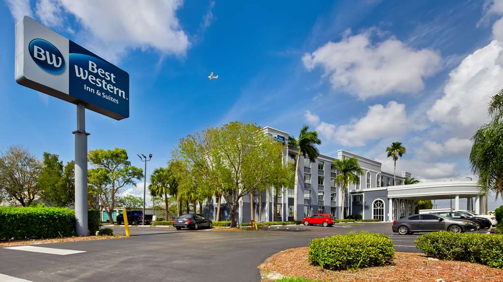 Best Western Fort Myers Inn & Suites - photo 10