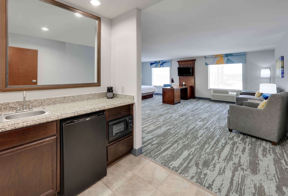 Hampton Inn & Suites Dallas Arlington South - photo 15