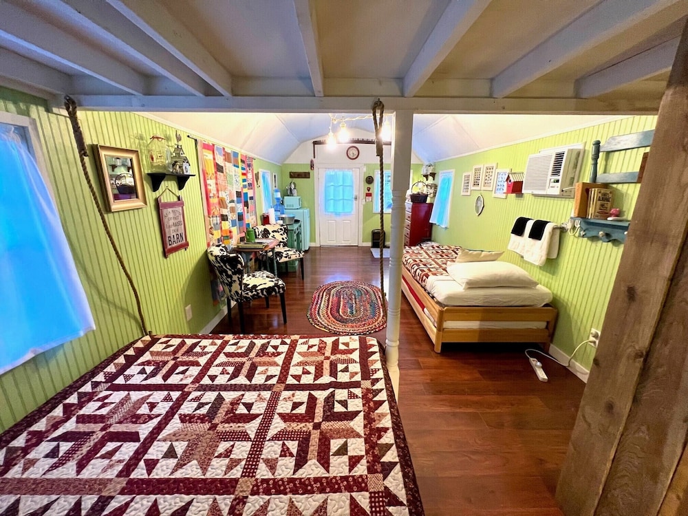 Gorgeous Stays - photo 33