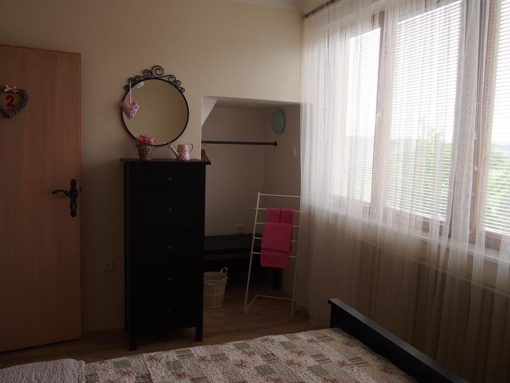 Penzion Jako Ze Škatulky — hotel in Boretice