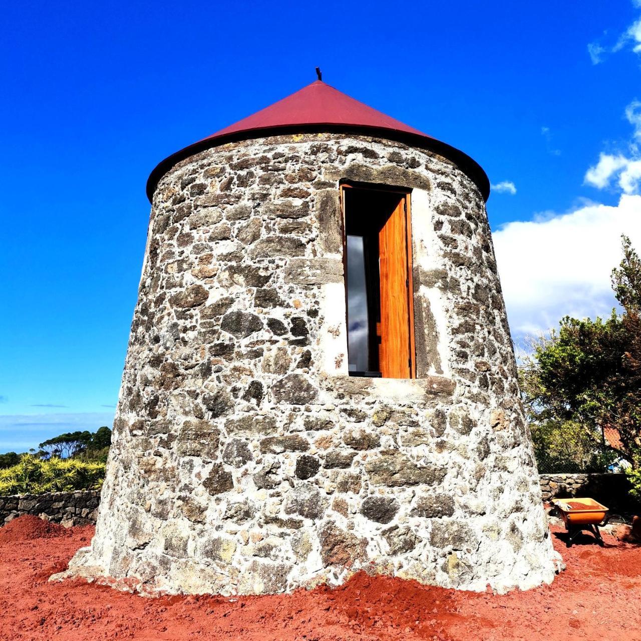 Casas Do Tareco in Biscoitos, Portugal