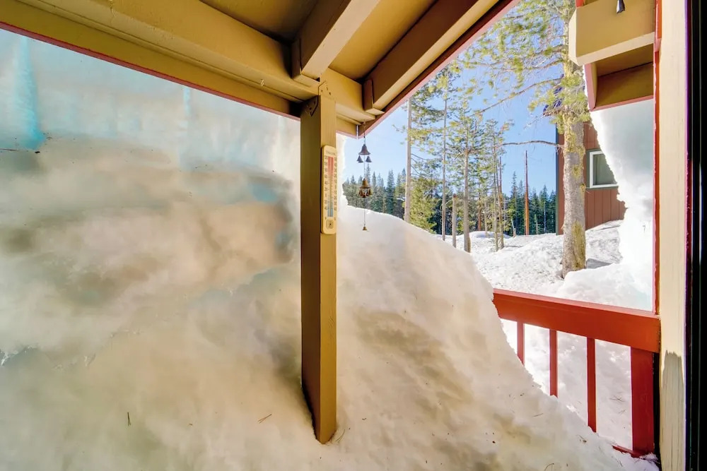 6 Mi To Sugar Bowl Resort Soda Springs Cabin - photo 11
