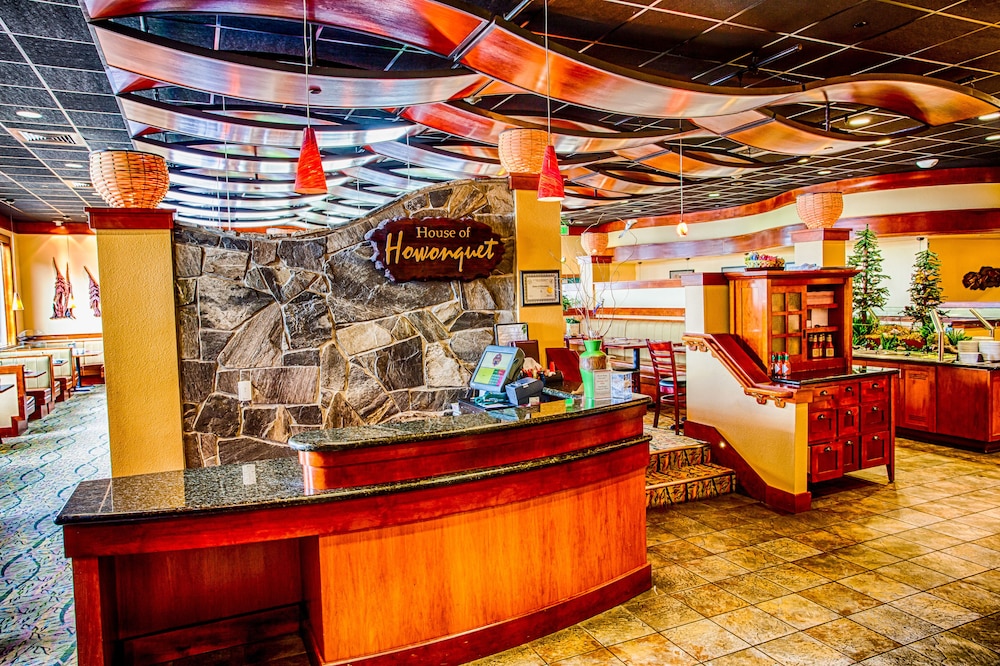 Lucky 7 Casino & Hotel Howonquet Lodge - photo 42