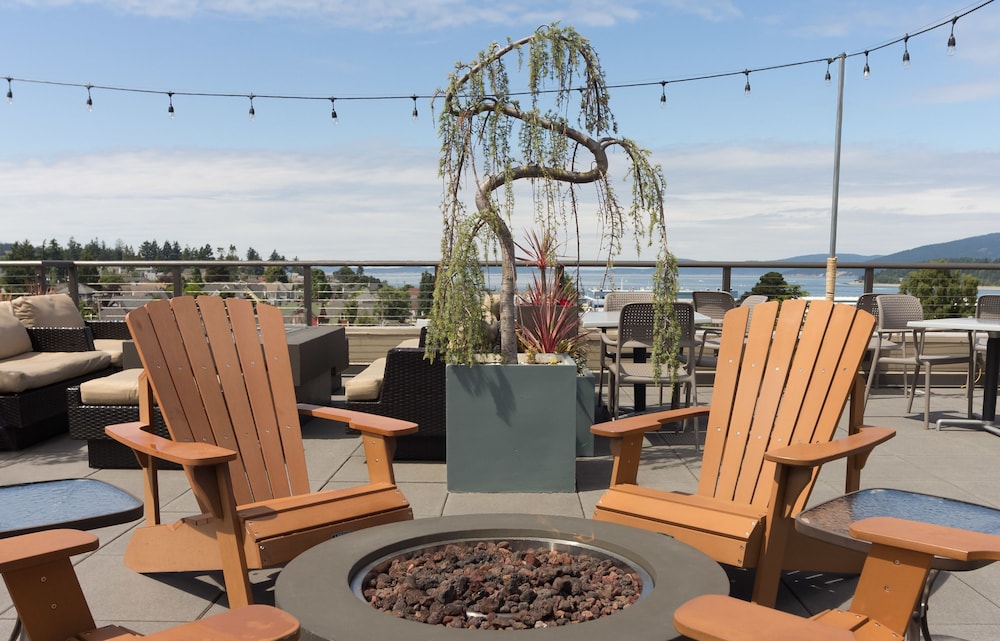 Majestic Inn & Spa - photo 92