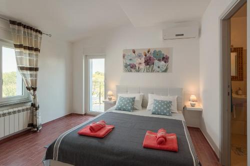 Lavander 3 private room with bathroom and balcony in Pula, Croatia