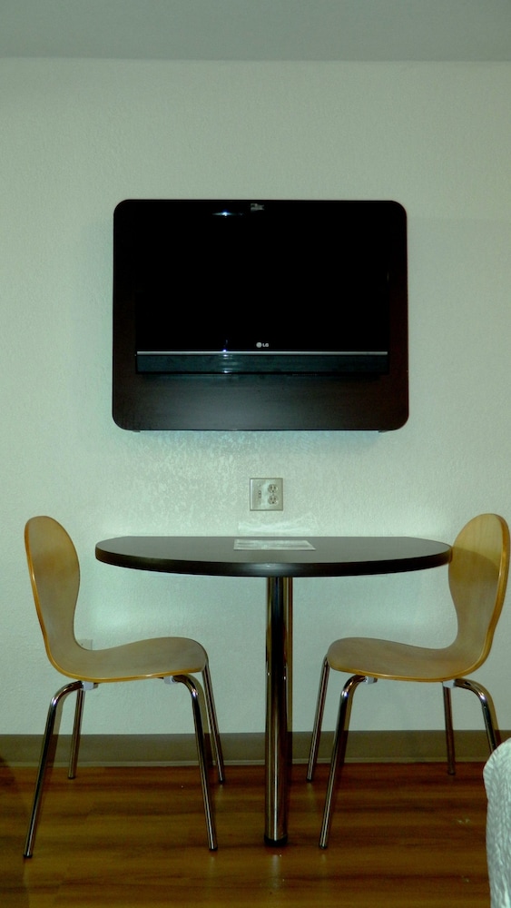 Motel 6 Oklahoma City OK Airport East - photo 15