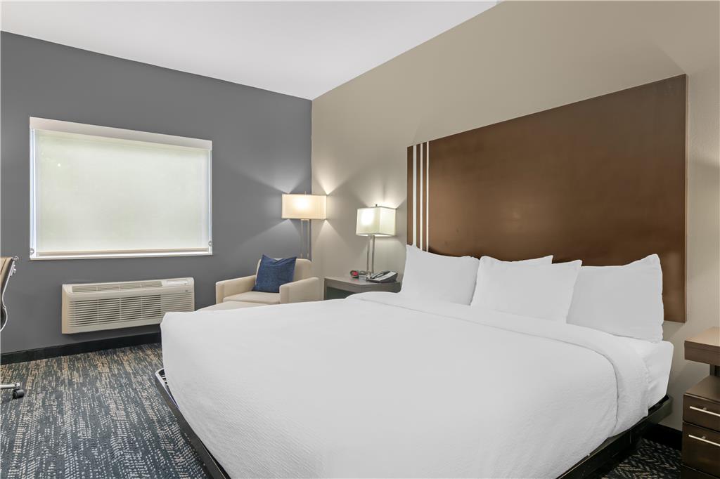 Best Western Plus Washington Hotel - photo 21