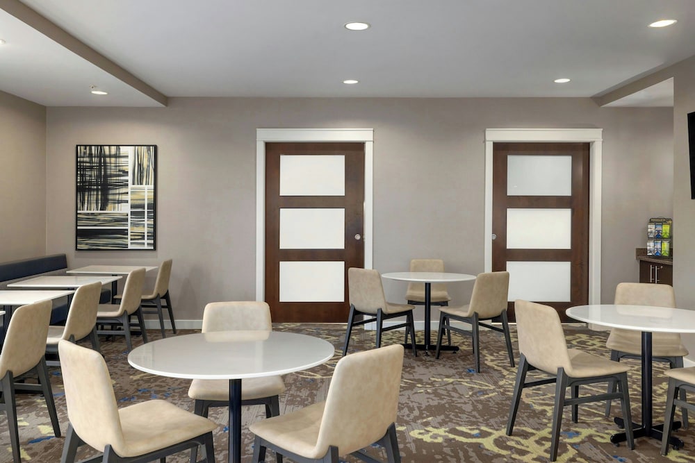 Residence Inn Albany Washington Avenue - photo 34