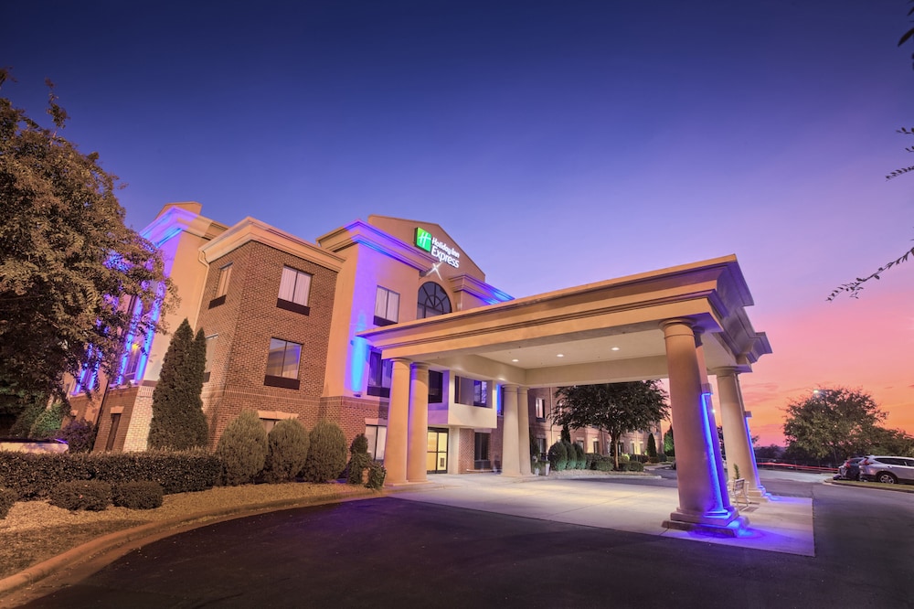 Holiday Inn Express & Suites Raleigh North Wake Forest by IHG - photo 66