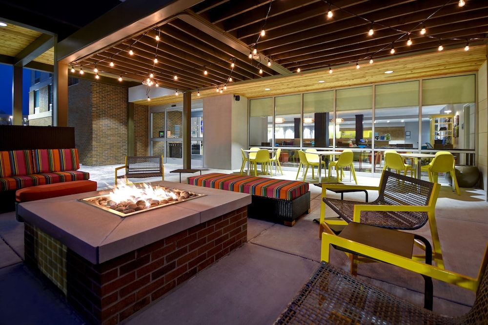 Home2 Suites by Hilton Wichita Downtown Delano - photo 43