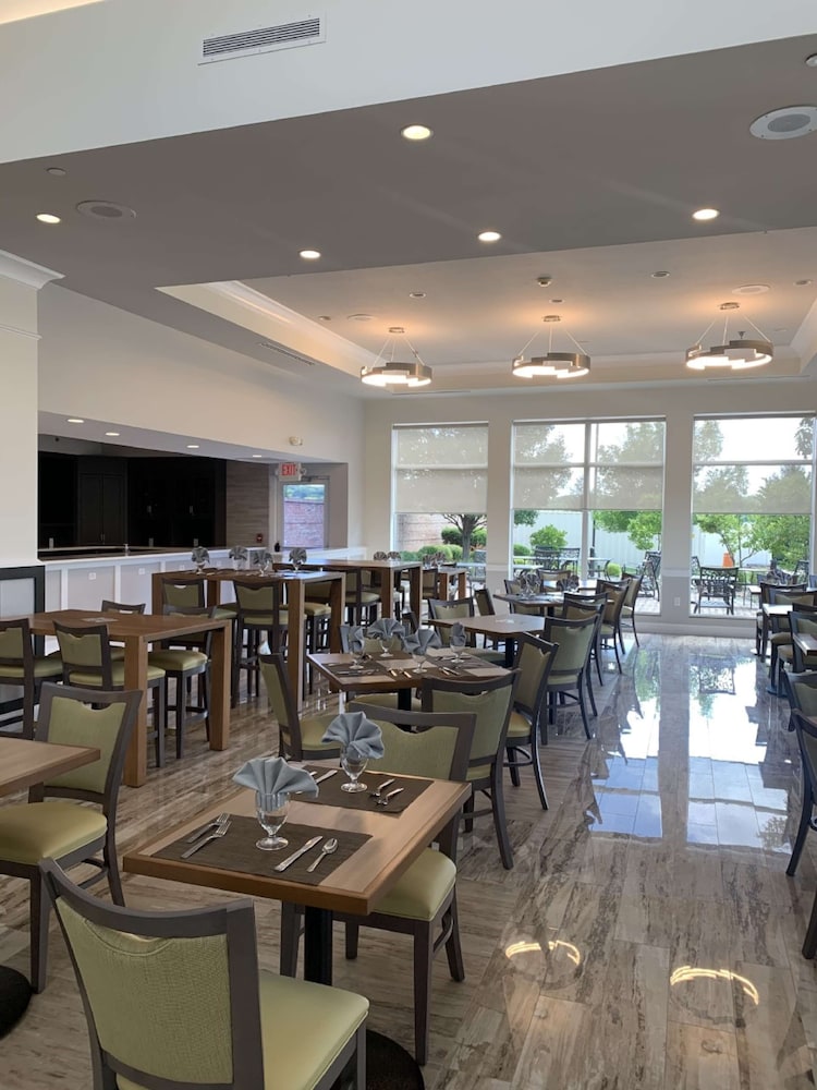 Hilton Garden Inn Columbia - photo 39