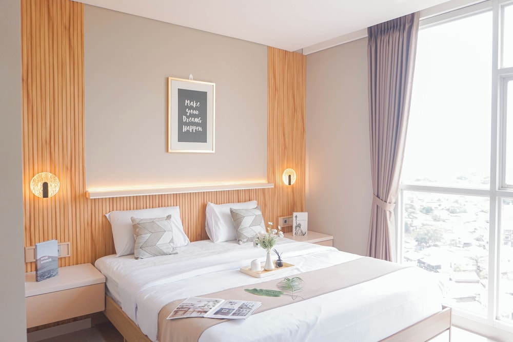 Fancy and Comfortable 1BR at Ciputra International Apartment By Travelio — 4-Star Luxury Hotel in Jakarta, Indonesia