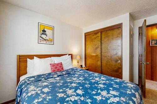 The Yaquina House — 4-Star Luxury Hotel in Newport, United States