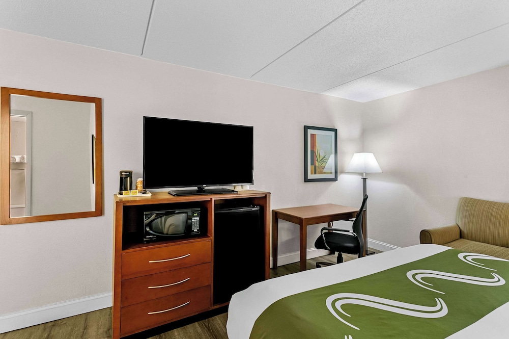 Quality Inn Jessup Columbia South Near Fort Meade - photo 9