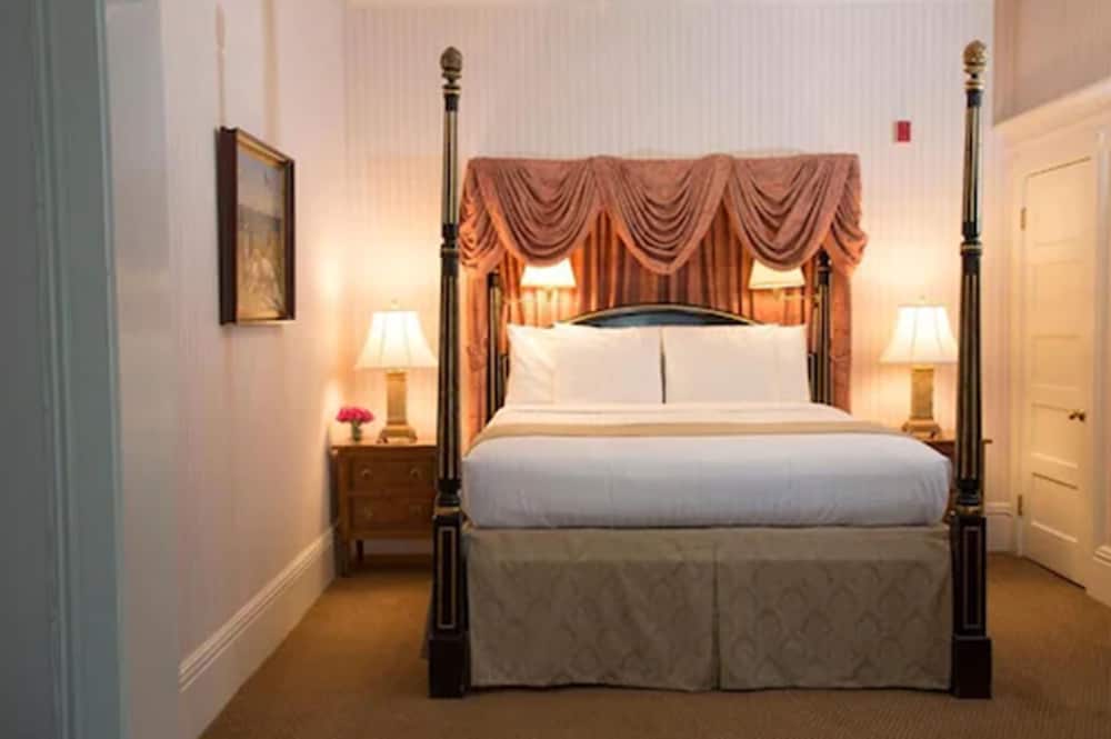 Hotel Majestic - photo 10