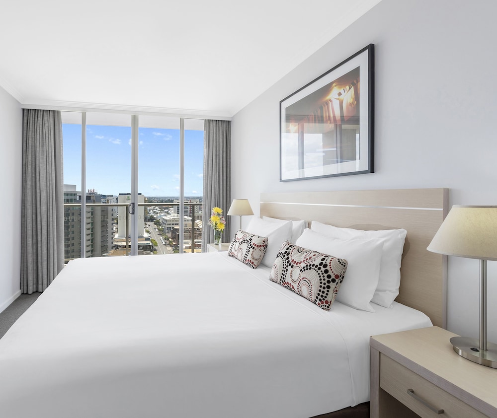 Oaks Brisbane Lexicon Suites — Brisbane — photo 4