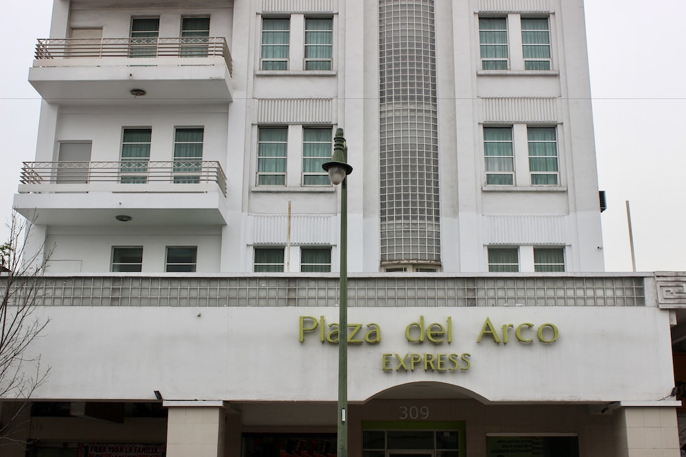 Hotel Plaza del Arco Express in Monterrey, Mexico