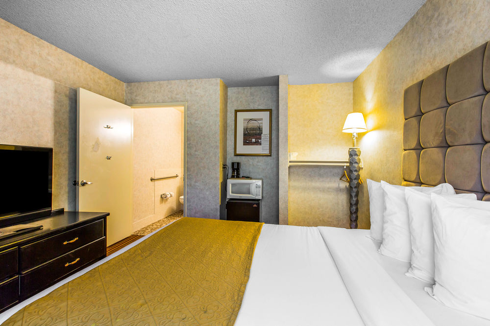Rodeway Inn & Suites El Cajon San Diego East - photo 8