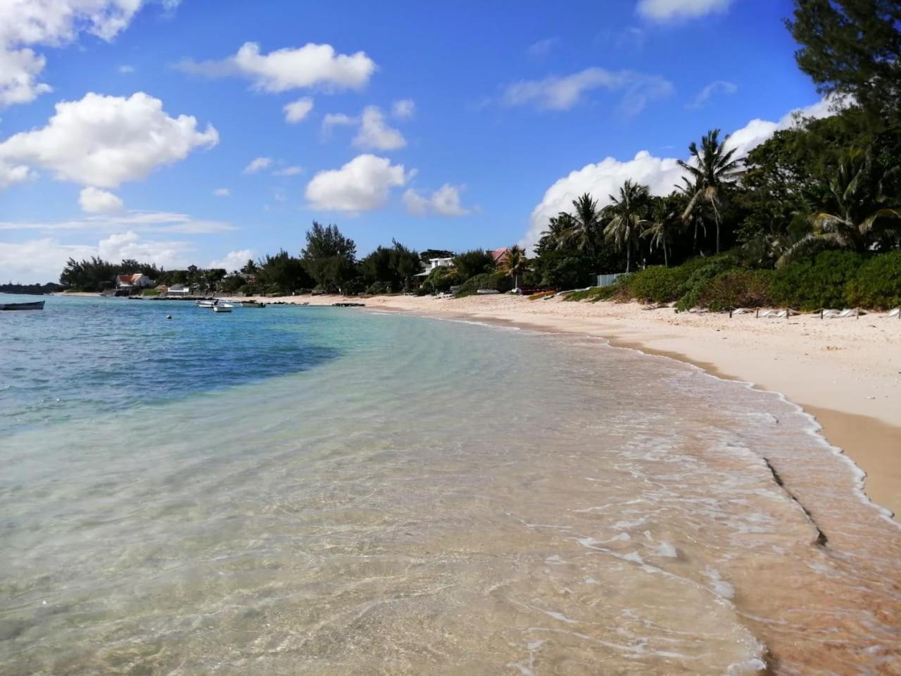 Tropical Palms apartment Mauritius — 4-Star Luxury Hotel in Grand Baie, Mauritius