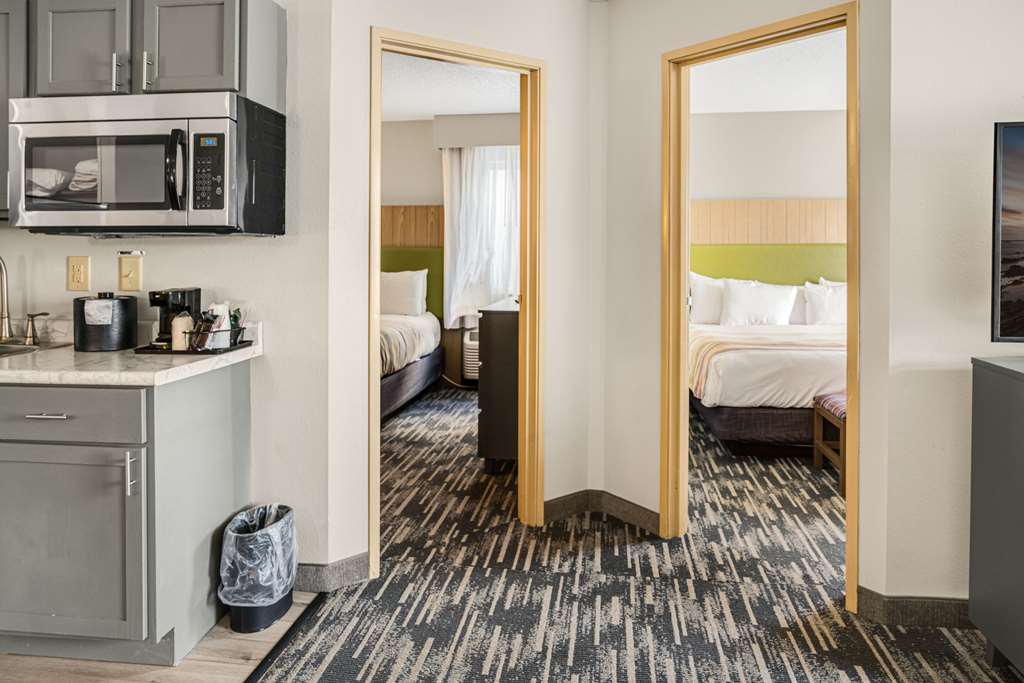 Country Inn & Suites by Radisson Brookings SD - photo 34
