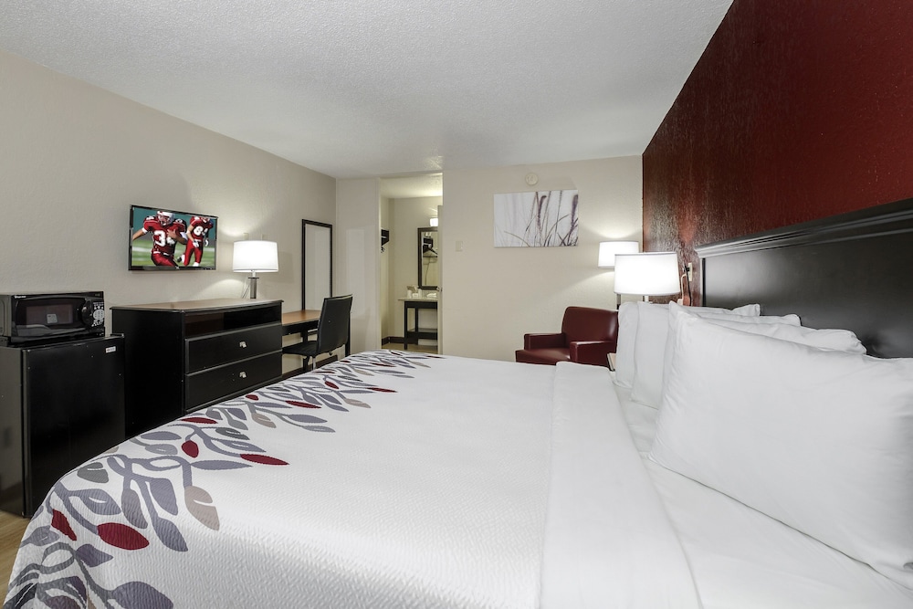 Red Roof Inn Hot Springs - photo 2