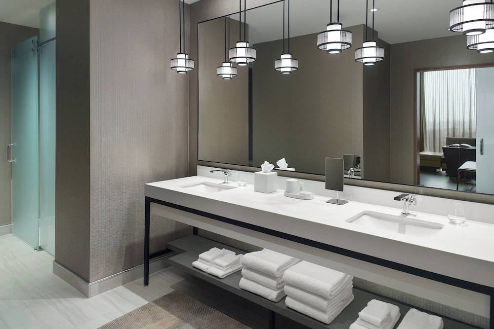 Lexington Marriott City Center - photo 23