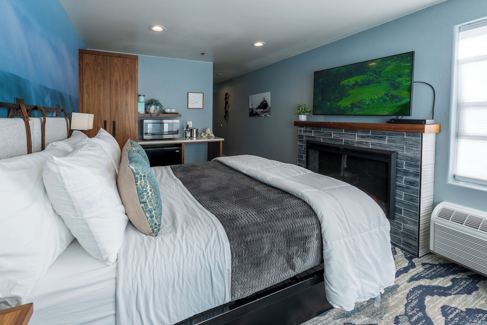 Seaside Oceanfront Inn - photo 61