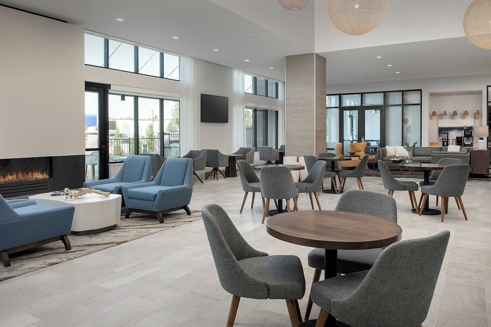 Element Seattle Sea Tac Airport - photo 2