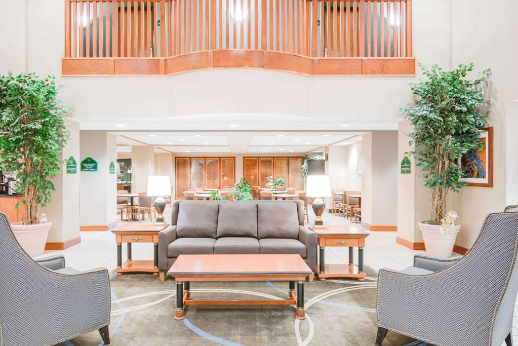 Wingate by Wyndham Gillette - photo 6