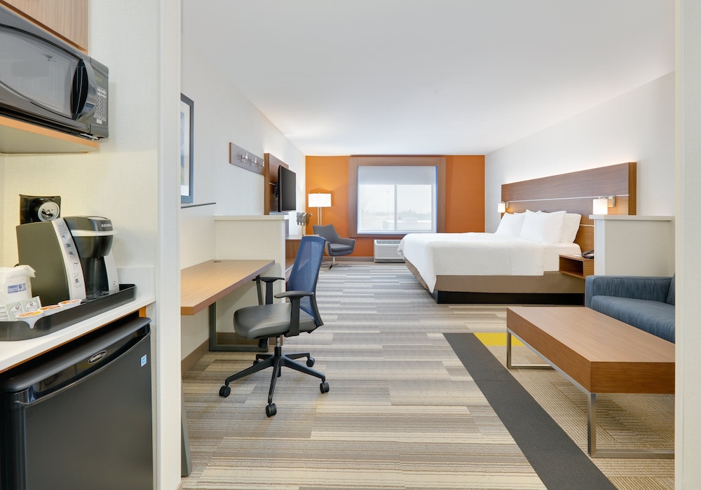 Holiday Inn Express Mitchell by IHG — Mitchell — photo 4