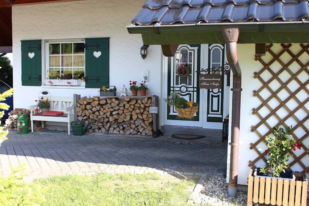 Ferienwohnung Haus Nadja — 4-Star Luxury Hotel in Winterberg, Germany