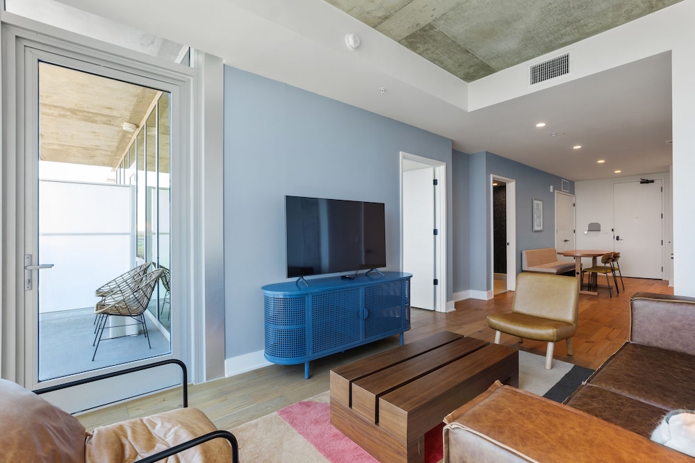 Austin Condo Hotel - photo 432