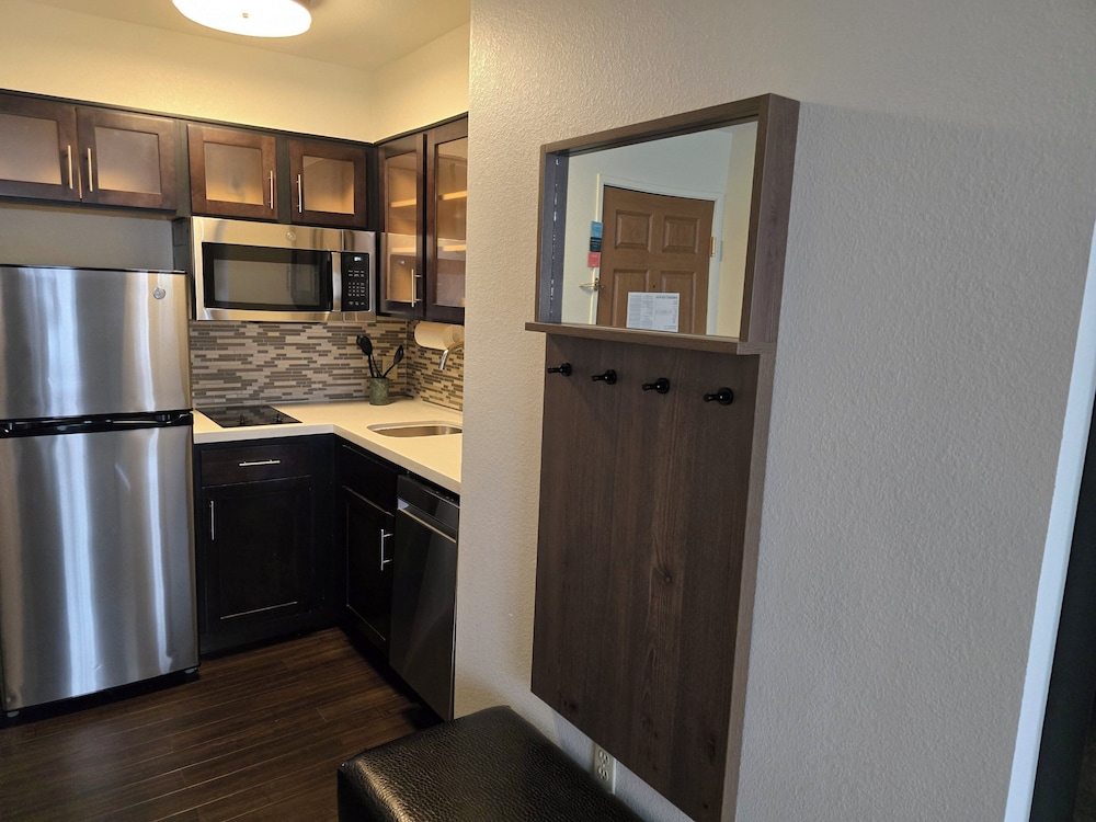Staybridge Suites Colorado Springs North by IHG - photo 21