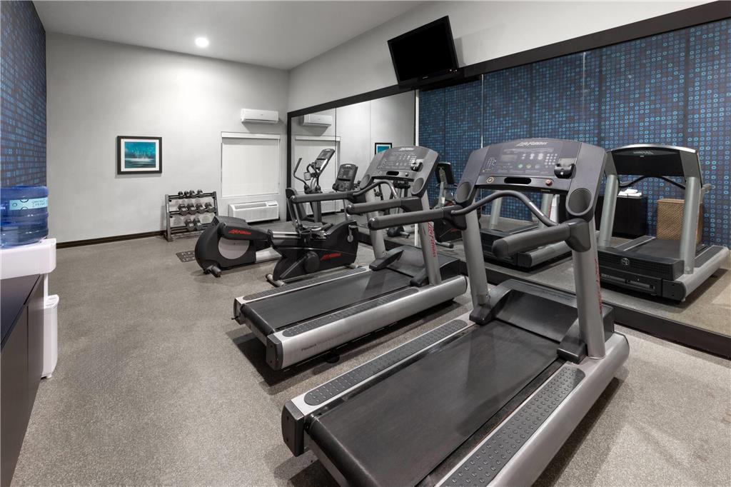 La Quinta Inn & Suites by Wyndham Brownwood - photo 9