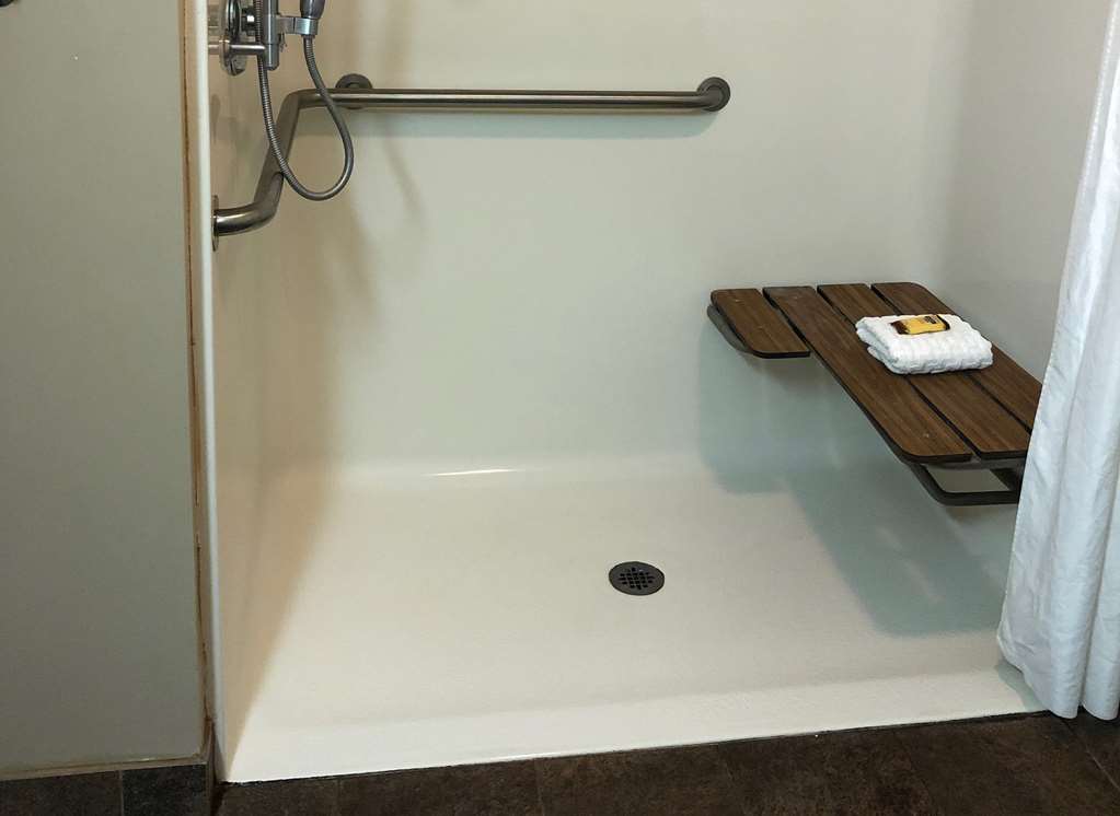 Best Western Plus Coldwater Hotel - photo 32
