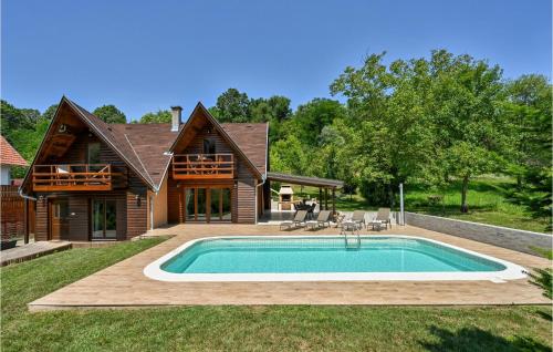 2 Bedroom Nice Home In Sisak — 4-Star Luxury Hotel in Sisak, Croatia
