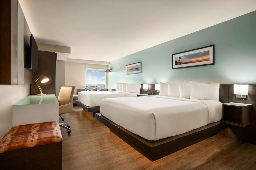 Wyndham Newport Hotel - photo 10
