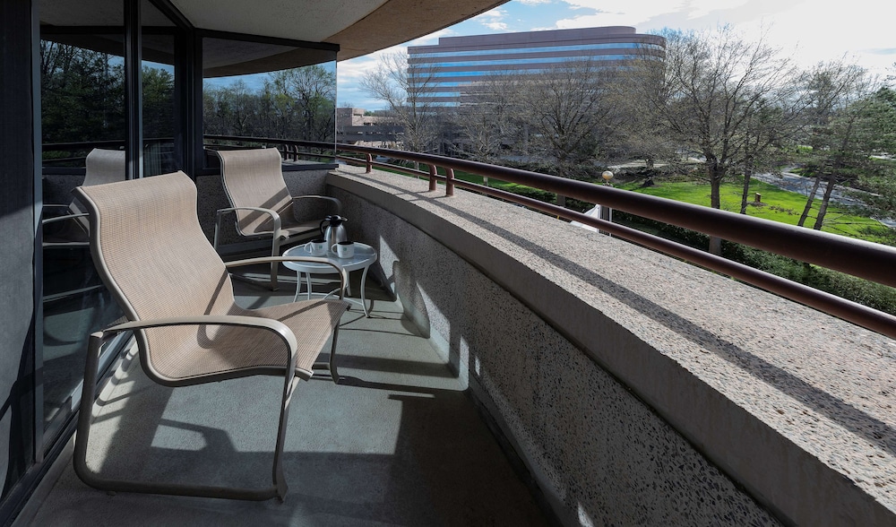 Embassy Suites by Hilton Bethesda Washington DC - photo 14
