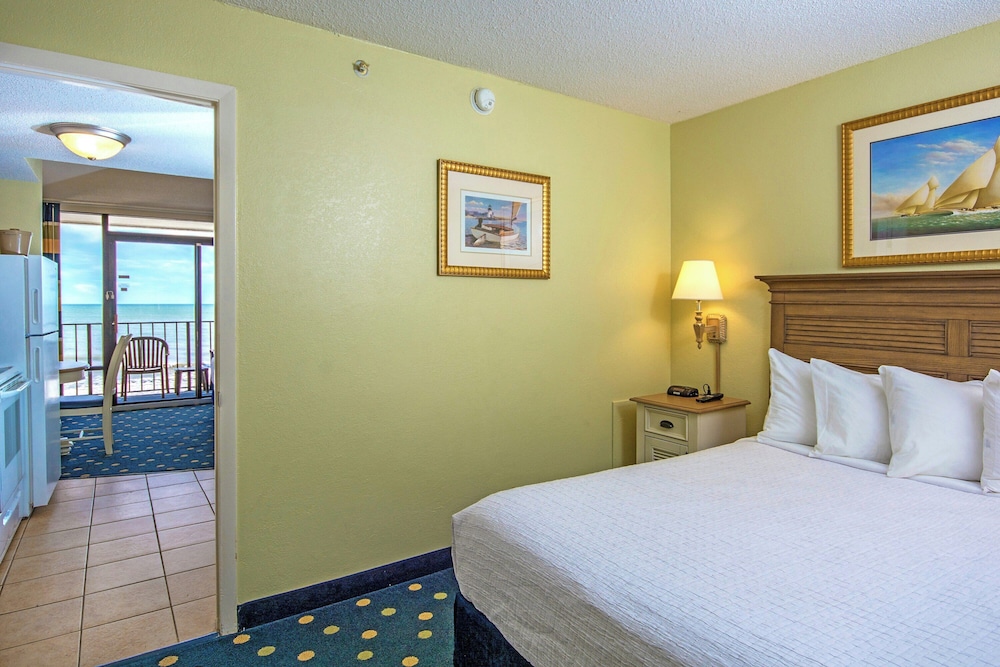Compass Cove Resort - photo 40