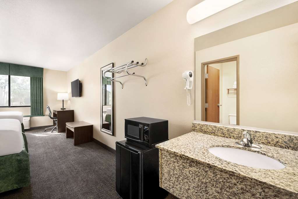 Travelodge by Wyndham Yuma - photo 15