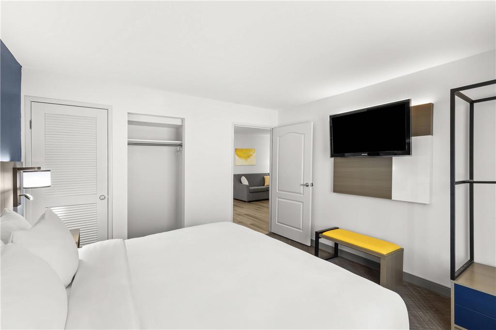 Comfort Inn & Suites Rome South - photo 26