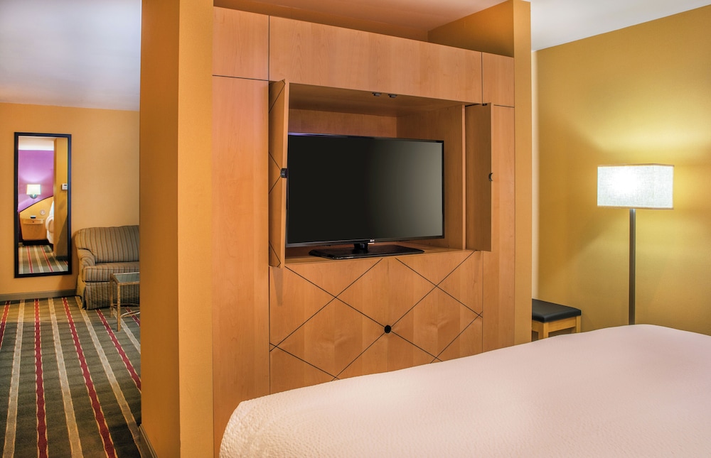 Pier 5 Hotel Baltimore - photo 13