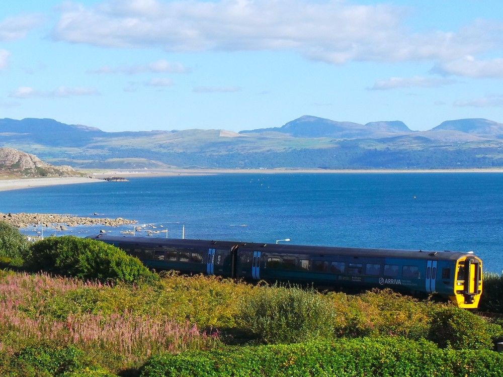 Glyn Y Coed — 4-Star Luxury Hotel in Criccieth, United Kingdom