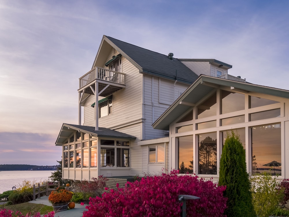 Spruce Point Inn - photo 73