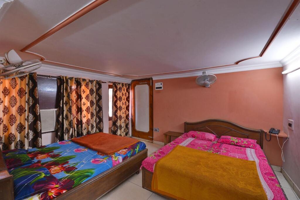 Sharma Guest House