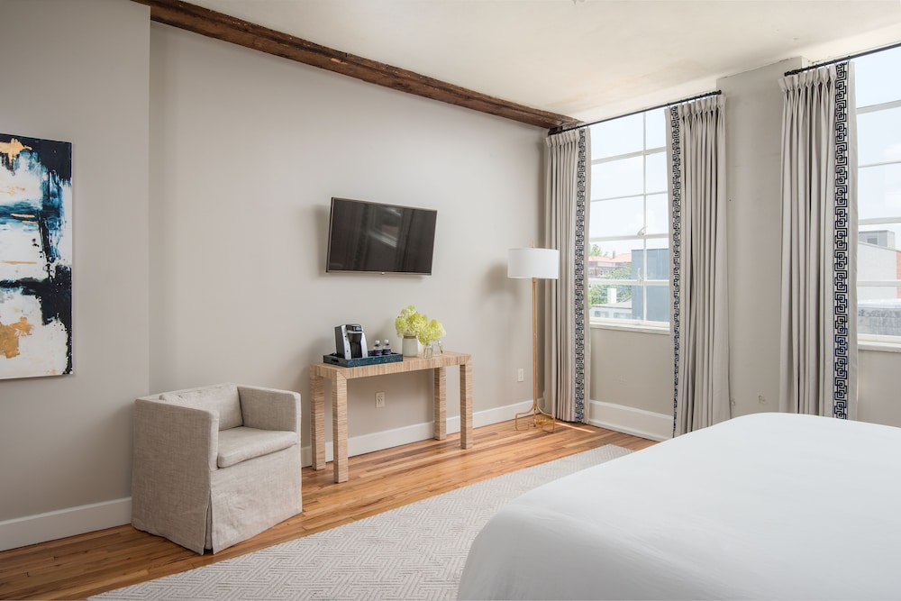 The Stricklin Hotel - photo 11