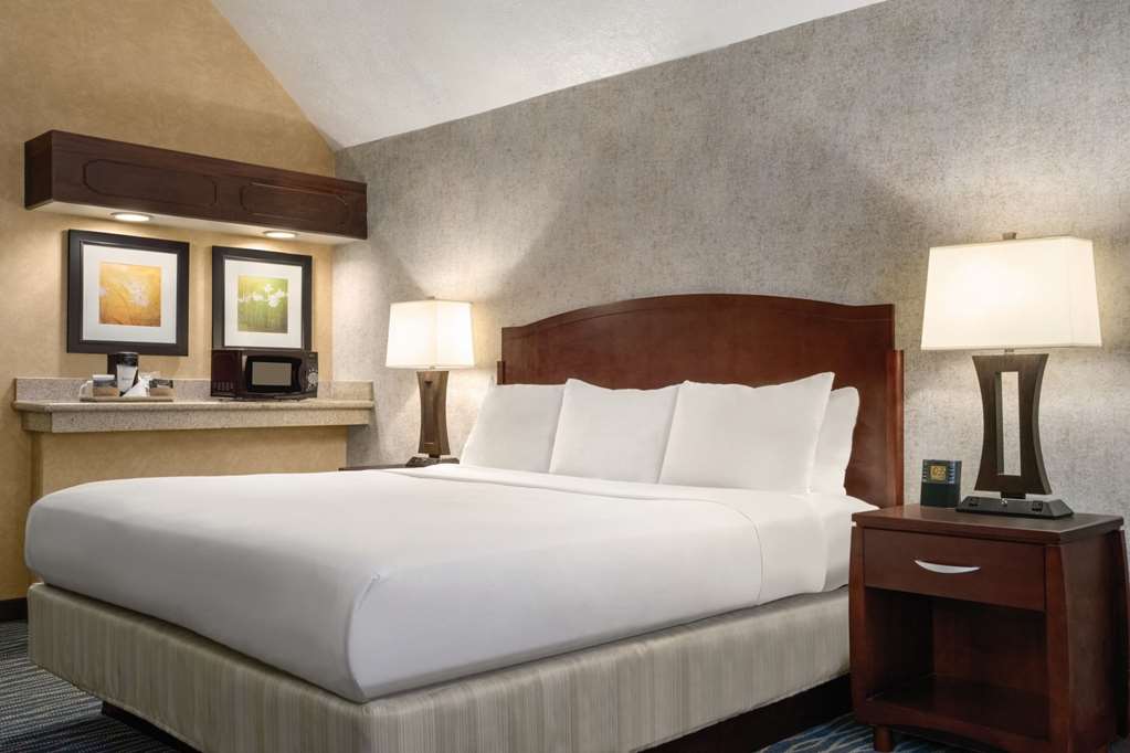 Radisson Hotel Salt Lake City Airport - photo 12